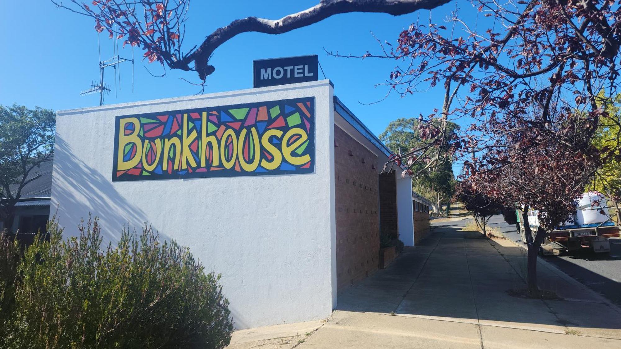 Bunkhouse Motel Cooma Eksteriør billede